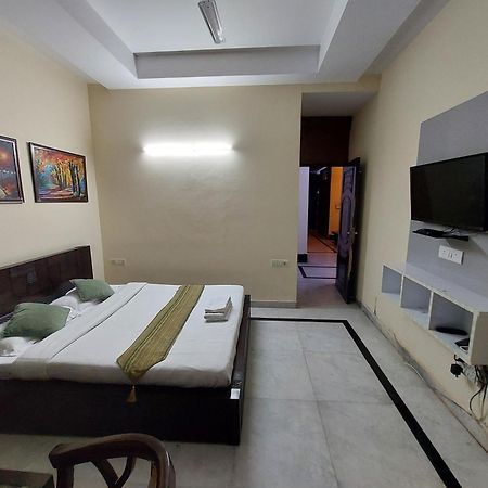 Mandakini Villa New Delhi Exterior photo