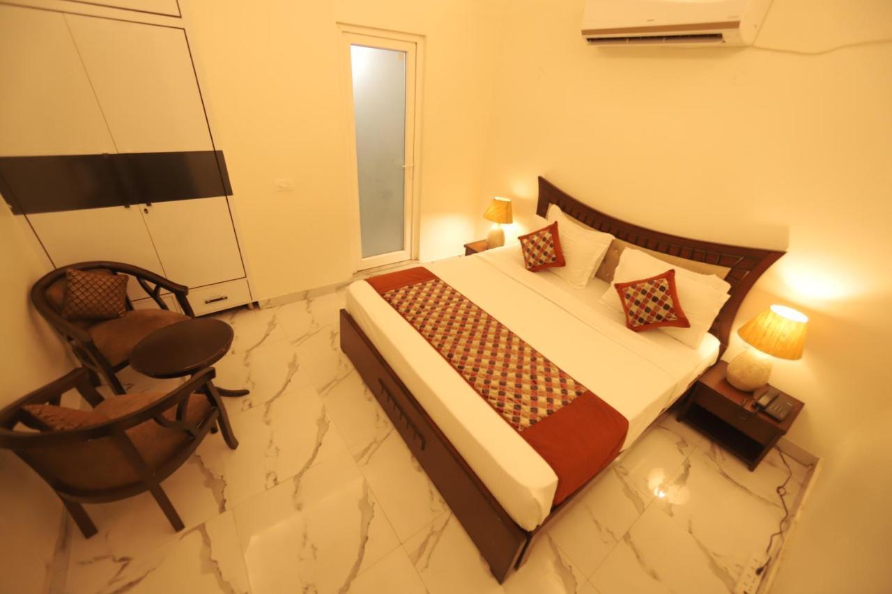 Mandakini Villa New Delhi Exterior photo