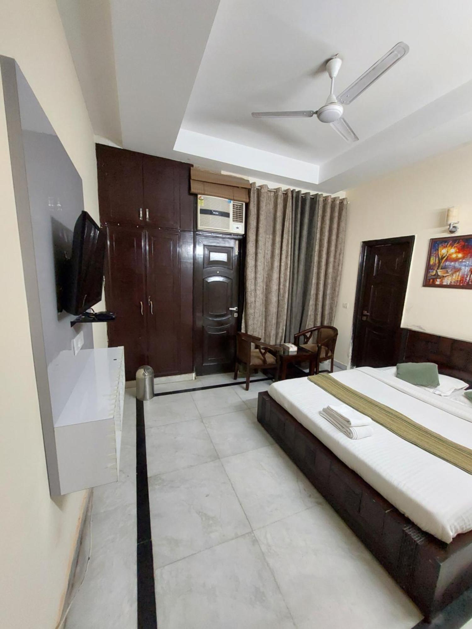 Mandakini Villa New Delhi Exterior photo
